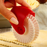 DECORATING PLUNGER AND PASTRY WHEEL CUTTER SET - MAKE GOODIES LIKE A PRO!